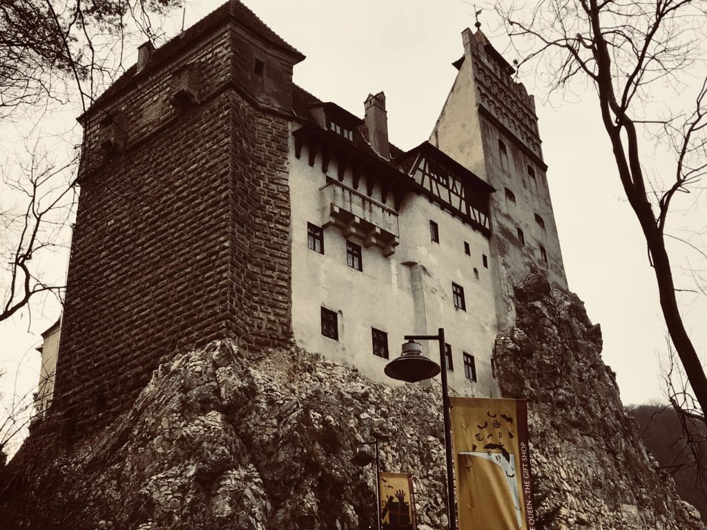 Schloss Bran - das berühmte Schloss Dracula in der Umgebung von Brașov
