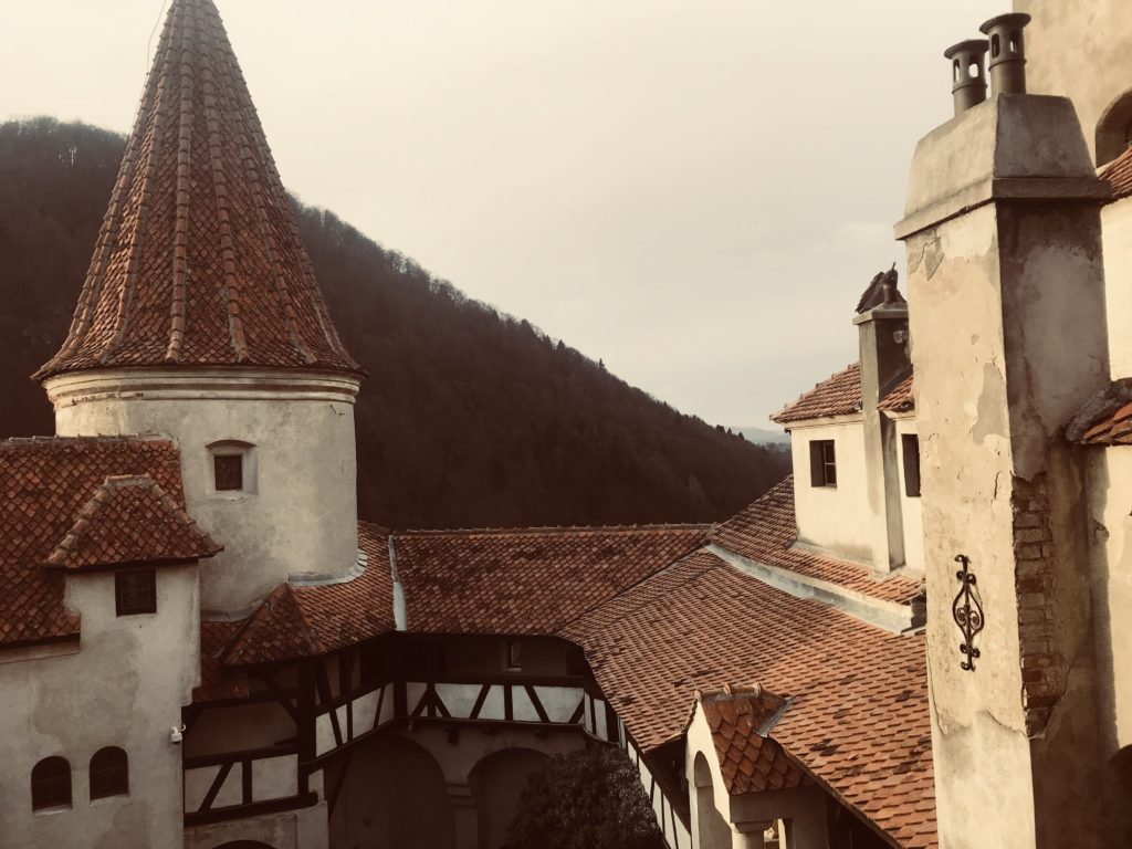 Im Innenhof von Schloss Bran